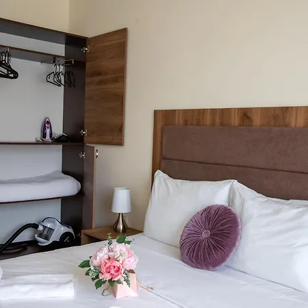 Apartment One-bedroom Premium Saints Constantine and Helena